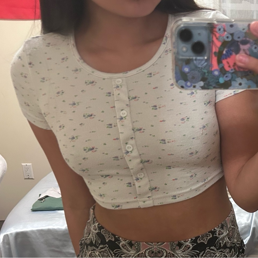 Small white floral crop top